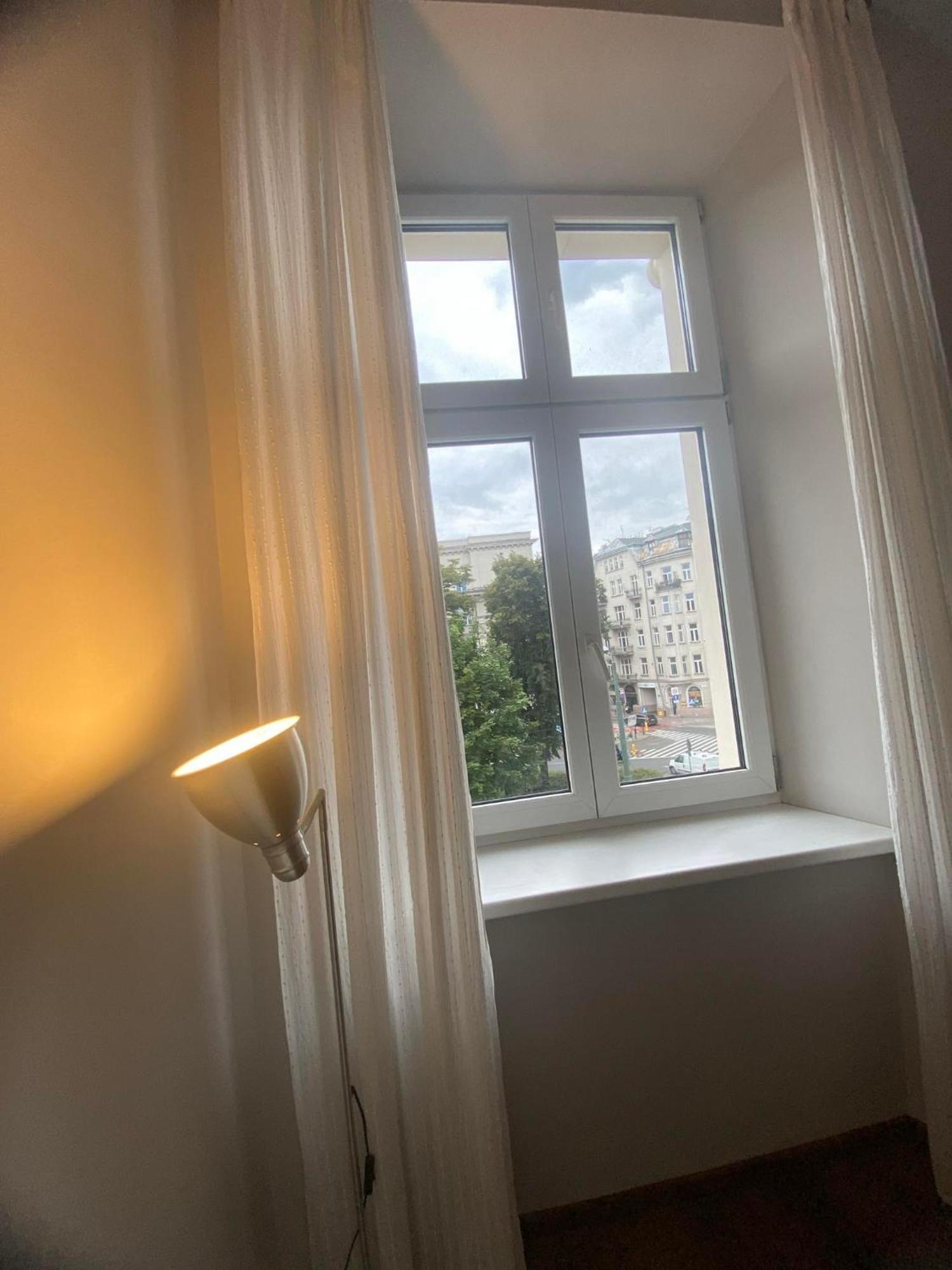 Comfortable Apartment In Centrum Красков Екстериор снимка